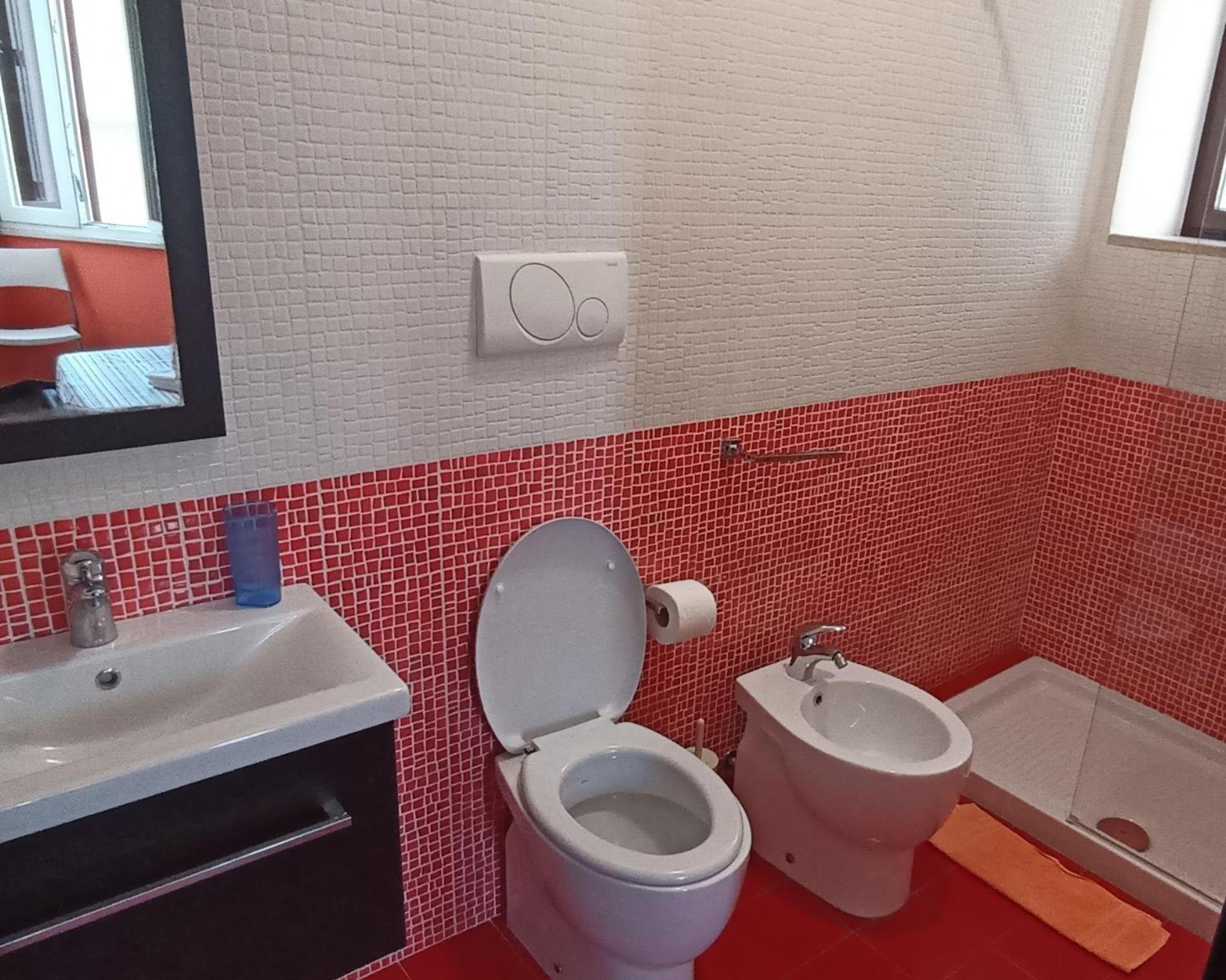אוג'אנו לה קייזה B&B Paradise מראה חיצוני תמונה